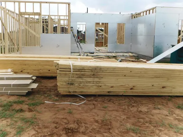 308 S Carver St, Midland, TX 79701