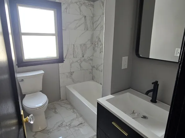 (undisclosed Address), Columbus, OH 43219