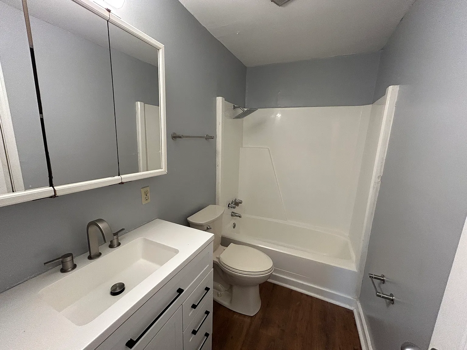 3 bed, 1014 sqft, $1,295 — Photo 2