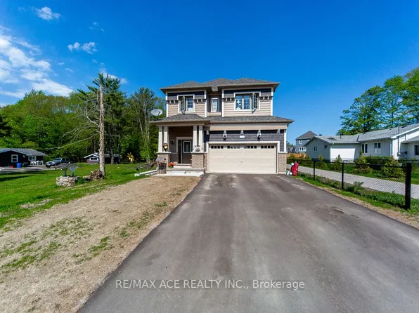 450 Wellington St, Gravenhurst, ON P1P 1B2