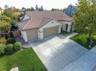 1475 Valley Glen Dr, Dixon, CA 95620