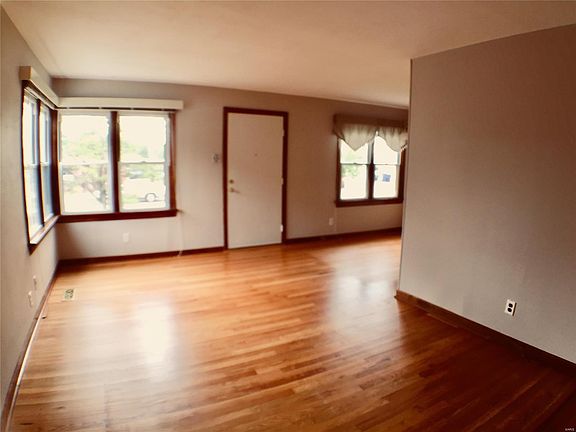2nd image of 2715 Brannon Ave