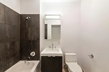 Rented by Domus Realty