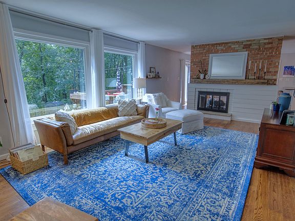 5th image of 3606 N Breckenridge Ct