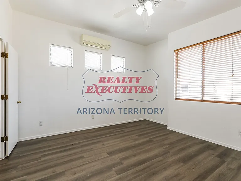 5304 E Calle Vista De Colores — Photo 14