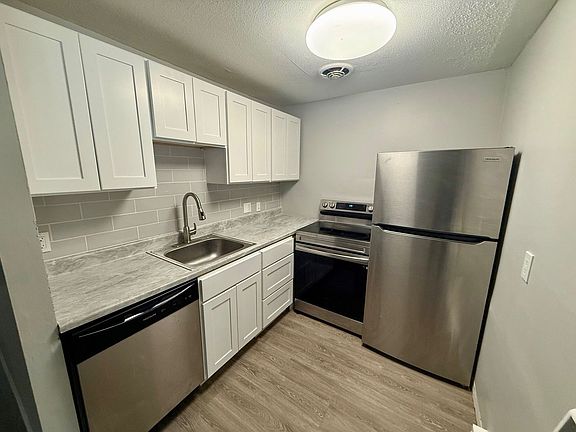 3rd image of 309 Crystal Ave #12F