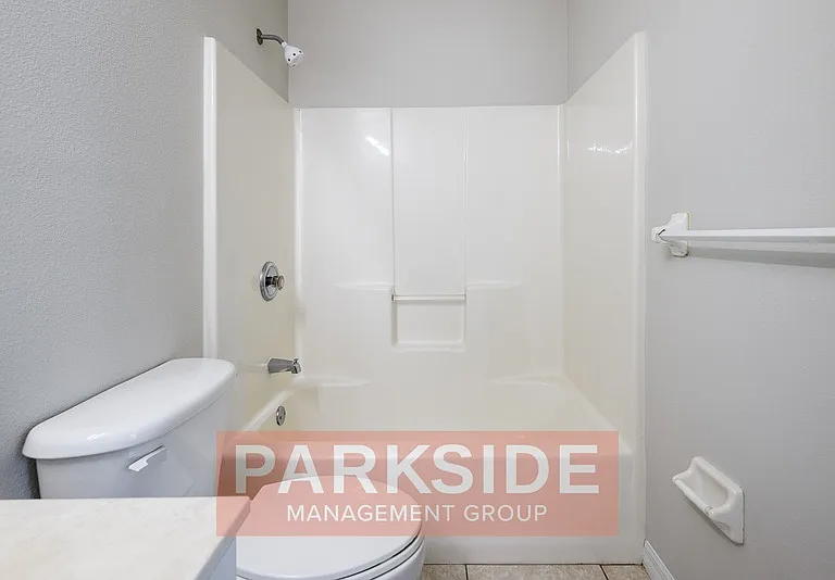 152 Cascade St #B — Photo 14