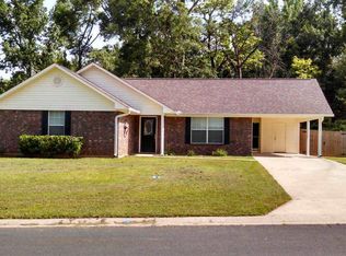 302 Spring Valley Rd, Queen City, TX 75572