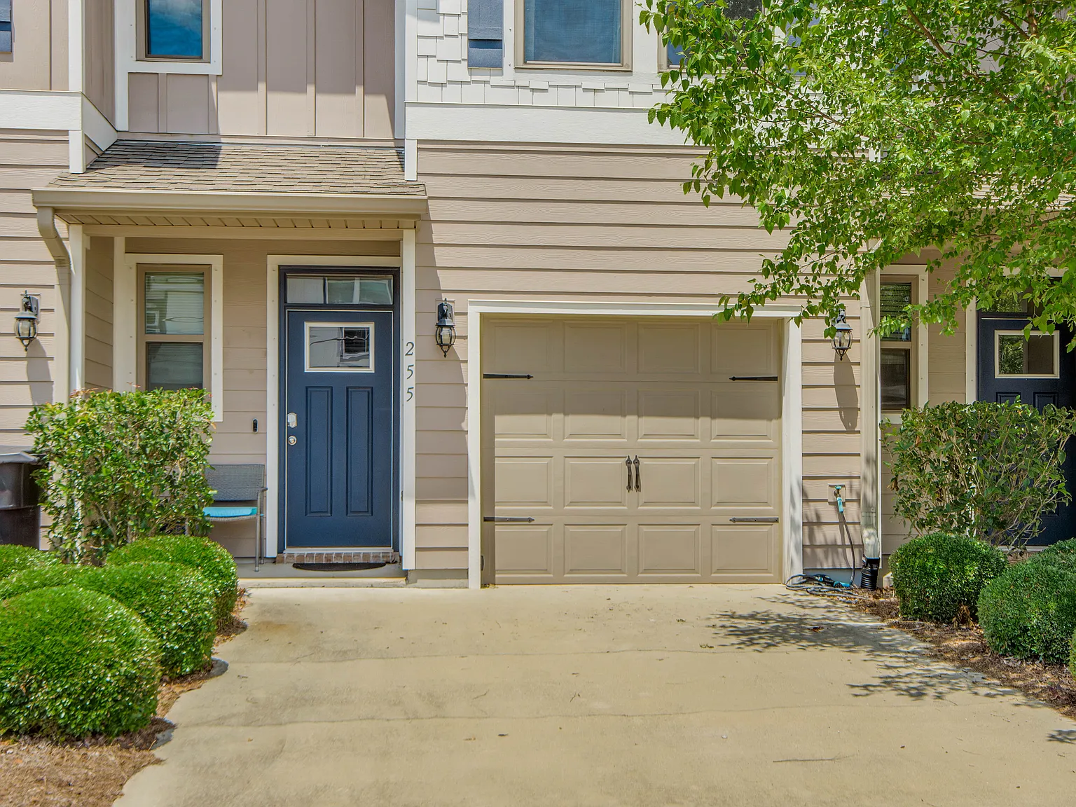 3 bed, 2.5 bath, 1537 sqft, $2,500 — Photo 4