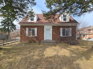 11960 Yonge St, Richmond Hill, ON L4E 3N6