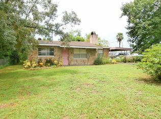 1215 Precision St, Holiday, FL 34691