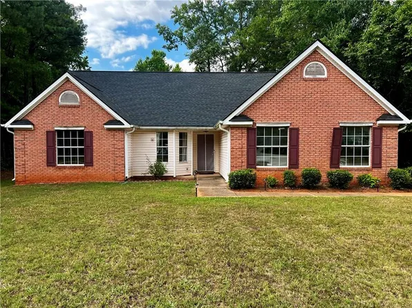 110 Emerald Ln, Hampton, GA 30228