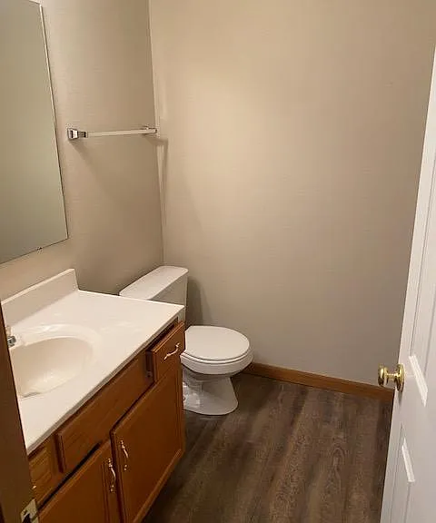 820 Woodsedge Dr #820 — Photo 9
