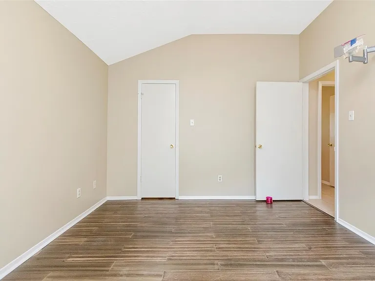 6903 Foxmont Ln — Photo 23