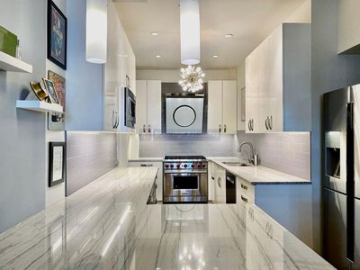 504 W 111th St APT 11, New York, NY, 10025