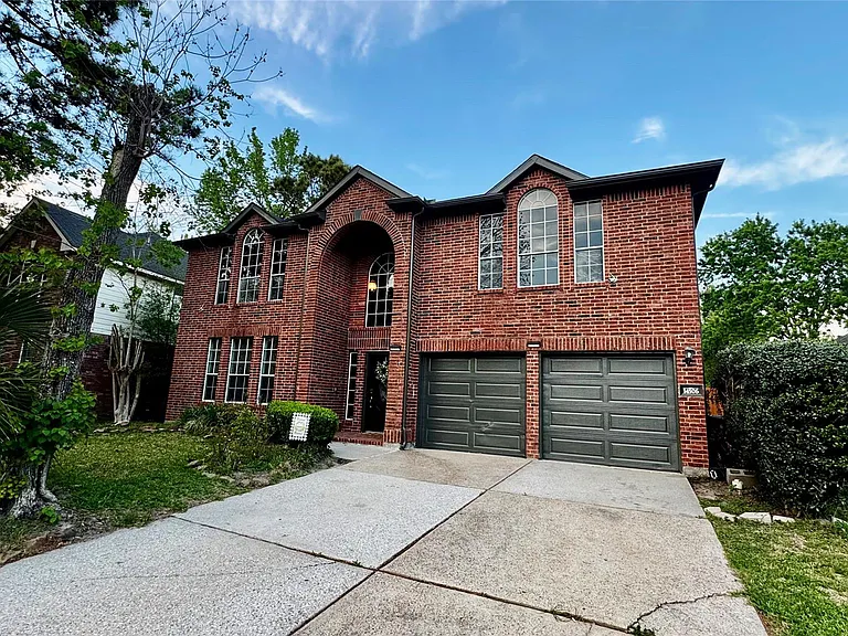14506 Wadlington Dr — Photo 1