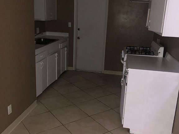 4th image of 11922 Lemon Crest Dr #B