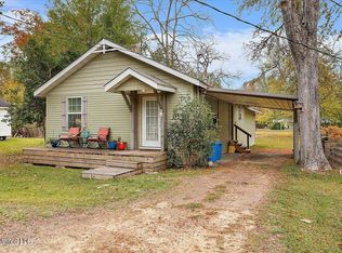 205 3rd St #D, D Lo, MS 39062