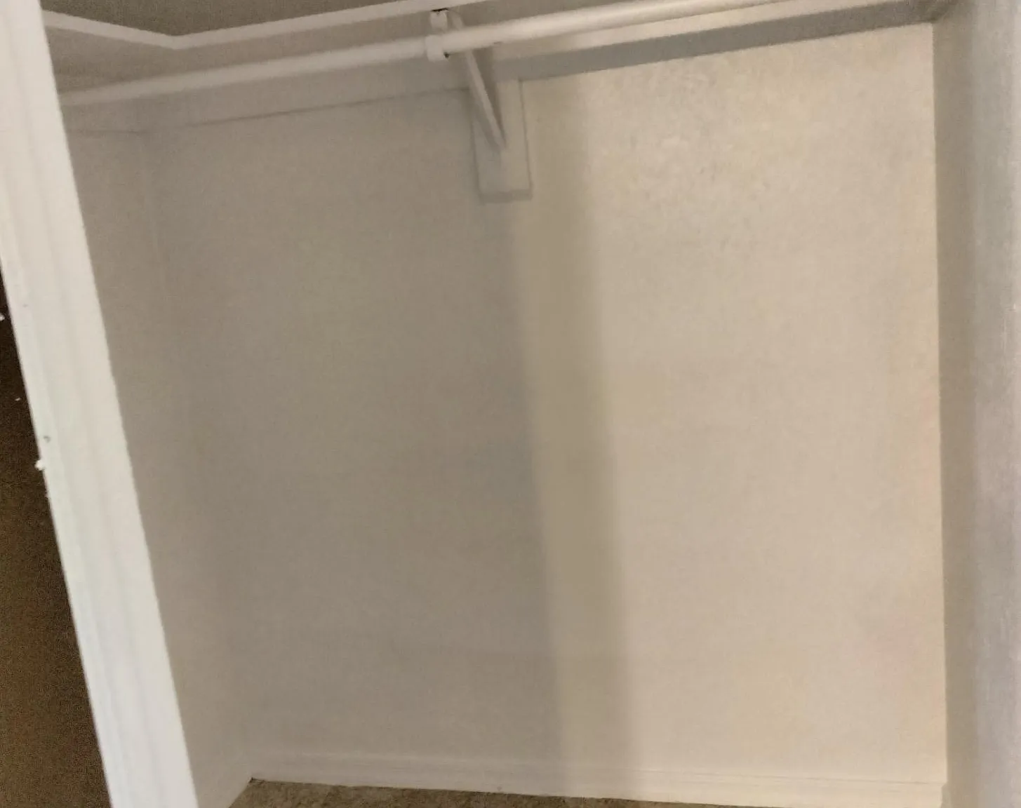 1 bed, 700 sqft, $795 — Photo 4