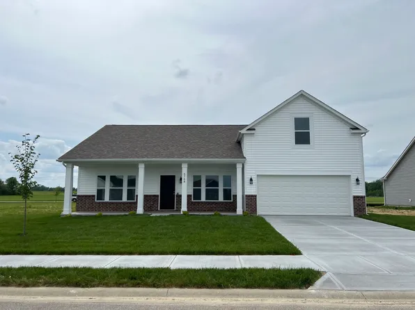 6768 Redbud Ln, Seymour, IN 47274