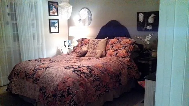 2 bed, 1100 sqft, $2,500 — Photo 3