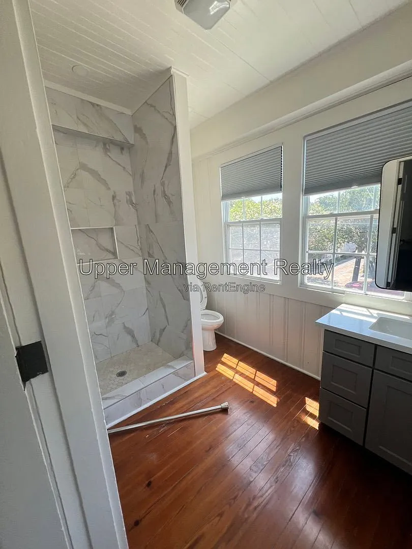 4 bed, 2.0 bath, $4,500 — Photo 4