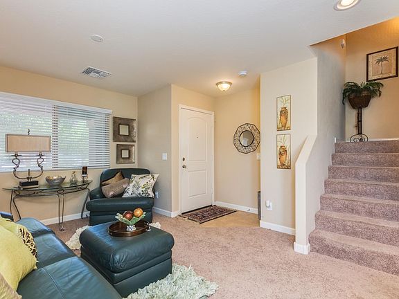 3rd image of 1 N 86th Ln