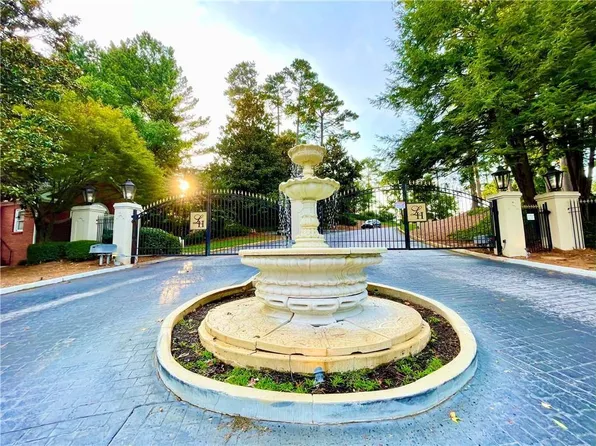 3312 Pine Heights Dr NE, Atlanta, GA 30324