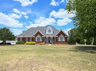 125 Timber Creek Ln, Dunn, NC 28334