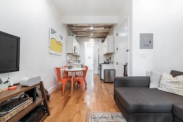 Rented by Goose Property Management LLC | media 3