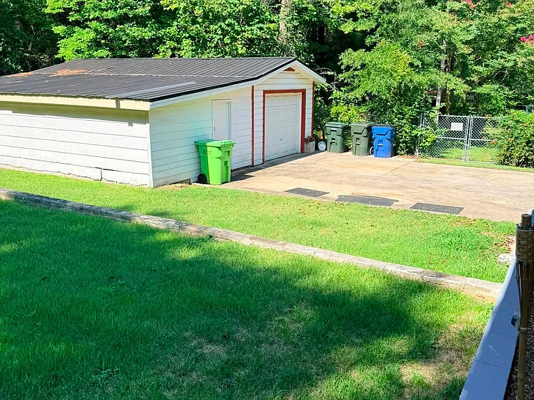 3316 Dogwood Dr — Photo 17