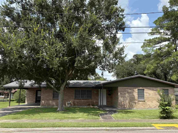 204 Tiger Dr, Thibodaux, LA 70301