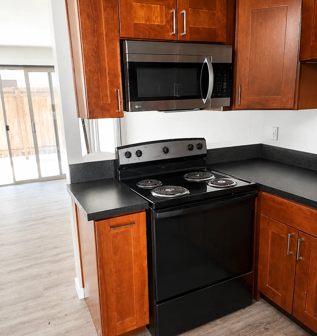 1 bed, $1,350 — Photo 2