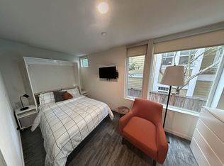 741 Harvard Ave E UNIT 409, Seattle, WA 98102