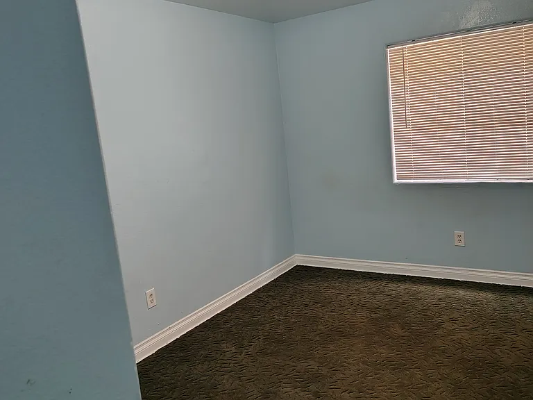 10516 Avalon Blvd #10516 — Photo 16