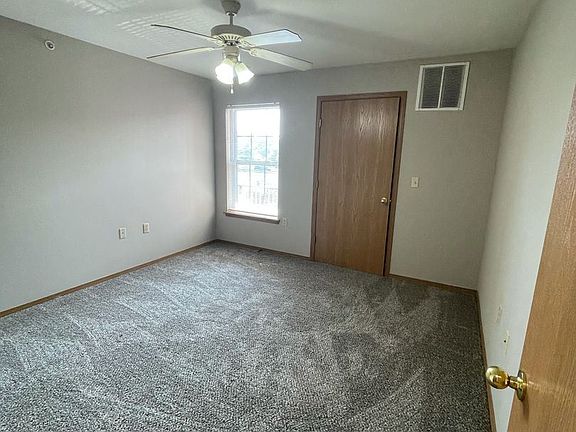 4th image of 2650 N Barnes Ave #A-13