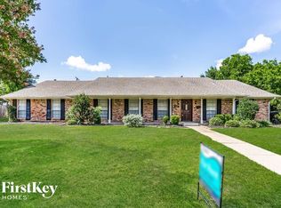 3861 Goodfellow Dr, Dallas, TX 75229