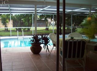 4523 SE 10th Ave, Cape Coral, FL 33904