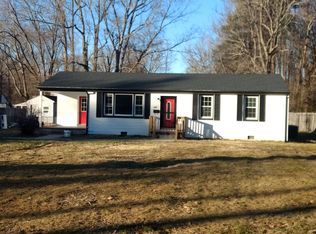 220 Henry Clay Rd, Ashland, VA 23005