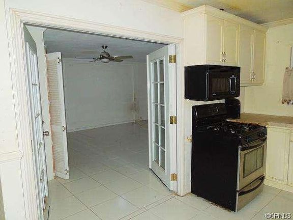 4th image of 5292 Auburn Dr