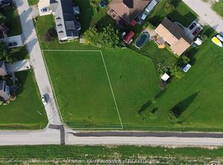 4677 Old River Rd, Saint Clair, ON N0P2B0