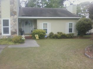 5735 Trevino St, Hope Mills, NC 28348