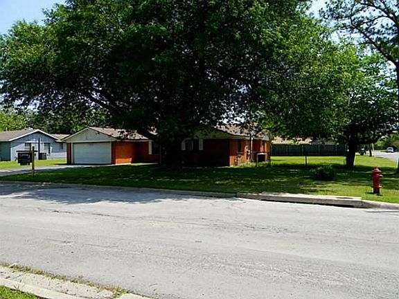 2nd image of 4900 Colorado Blvd
