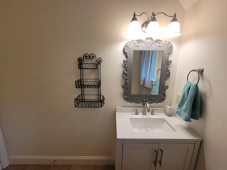 809 S Main St — Photo 15