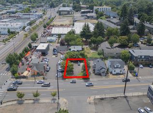 1590 SE Holgate Blvd, Portland, OR 97202