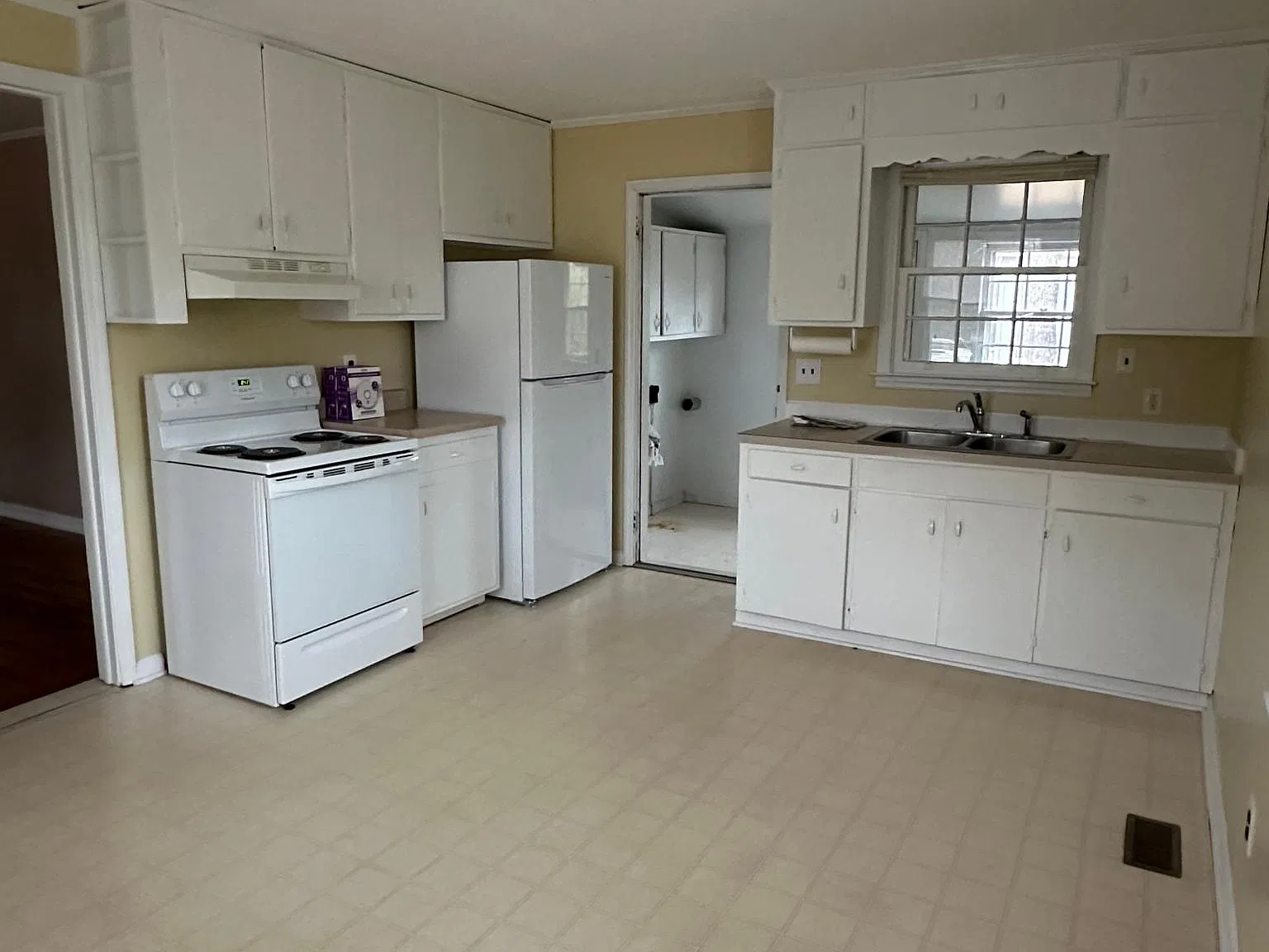 545 Plum St — Photo 4