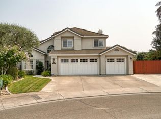 960 Reynolds Ave, Ripon, CA 95366