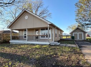 904 W Fort Scott St, Butler, MO 64730