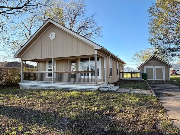 904 W Fort Scott St, Butler, MO 64730