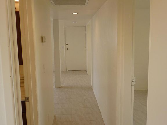 5th image of 3526 E Flower St